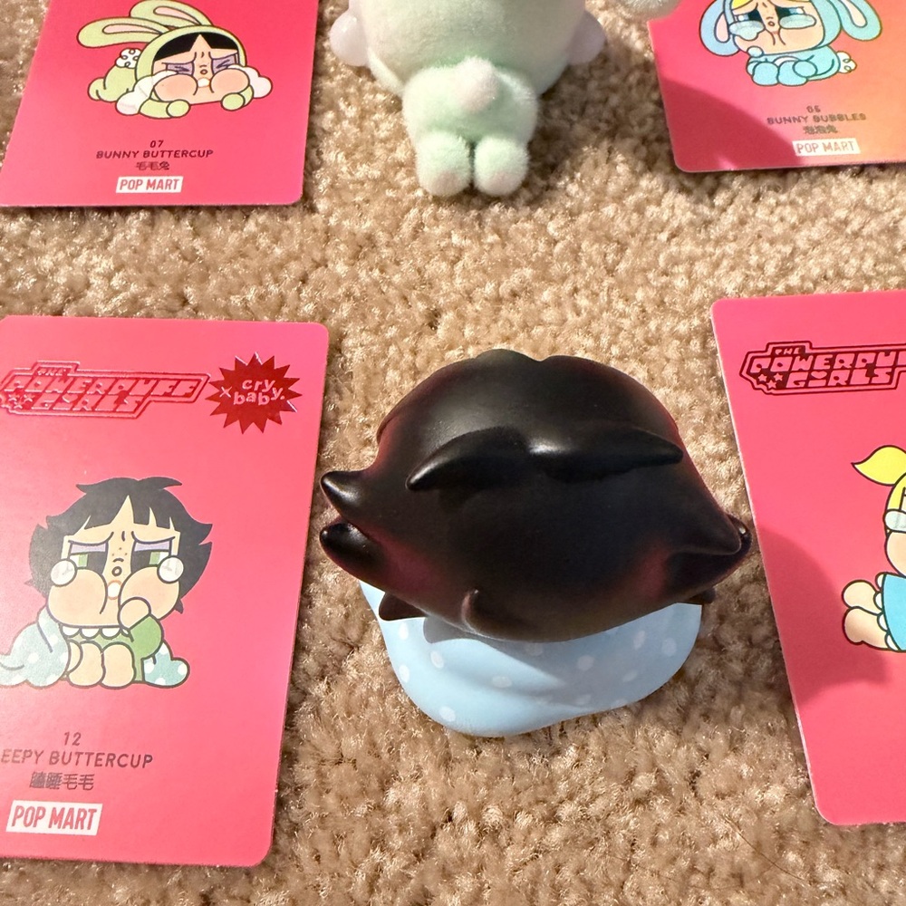 Pop Mart Powerpuff Girls x Crybaby Figurines - Picture 6 of 9
